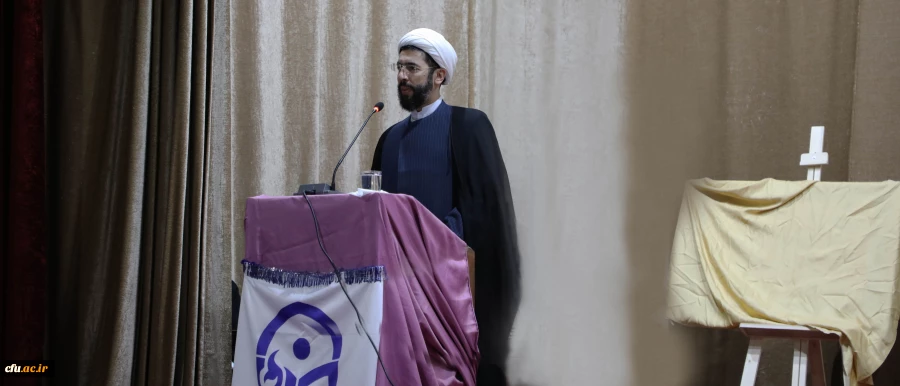 مسئول نهاد نمایندگی مقام معظم رهبری در دانشگاه ها: 

دانشگاه فرهنگیان، مهم ترین دانشگاه کشور 2