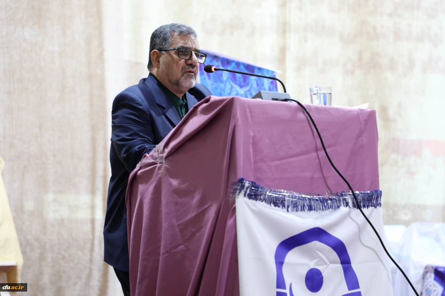 نماینده مردم تهران و نایب رییس کمیسیون آموزش و تحقیقات در مجلس شورای اسلامی:

دانشگاه فرهنگیان در راستای تولید علمی کشور نقش بسزایی دارد 2