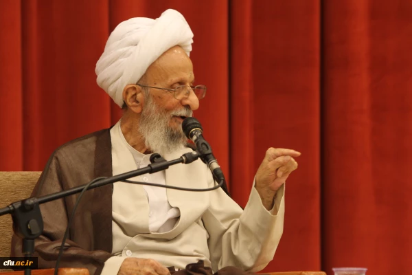 دیدار شرکت کنندگان در گردهمایی مسئولین بسیج اساتید با آیت الله مصباح یزدی