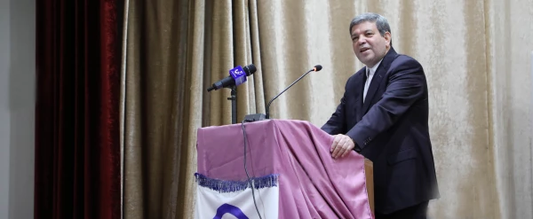 سرپرست وزارت آموزش و پرورش در بیست و یکمین نشست مدیران پردیس ها و مراکز دانشگاه فرهنگیان:

تنها مسیر تامین نیروی انسانی آموزش و پرورش دانشگاه فرهنگیان است 2