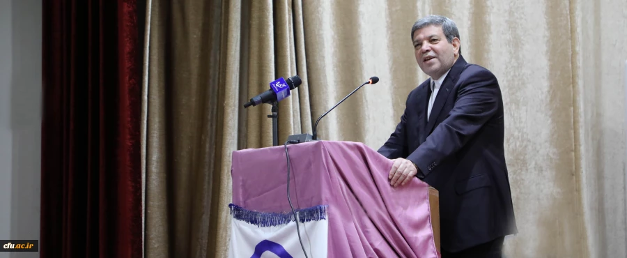 سرپرست وزارت آموزش و پرورش در بیست و یکمین نشست مدیران پردیس ها و مراکز دانشگاه فرهنگیان:

تنها مسیر تامین نیروی انسانی آموزش و پرورش دانشگاه فرهنگیان است 2