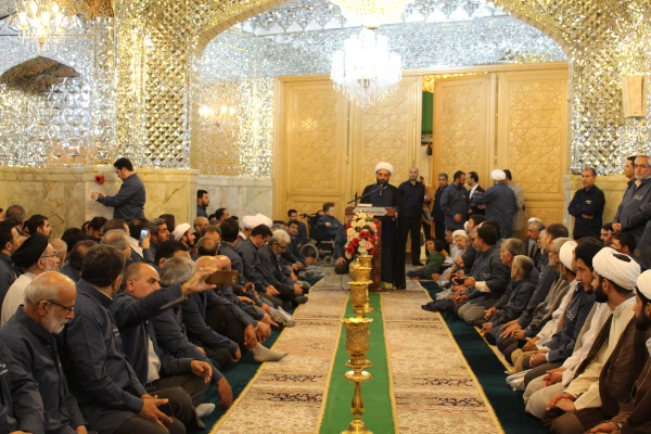 مراسم غبار روبی حرم مطهر فاطمه معصومه(س)