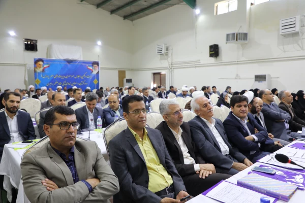 سرپرست وزارت آموزش و پرورش در بیست و یکمین نشست مدیران پردیس ها و مراکز دانشگاه فرهنگیان:

تنها مسیر تامین نیروی انسانی آموزش و پرورش دانشگاه فرهنگیان است 6