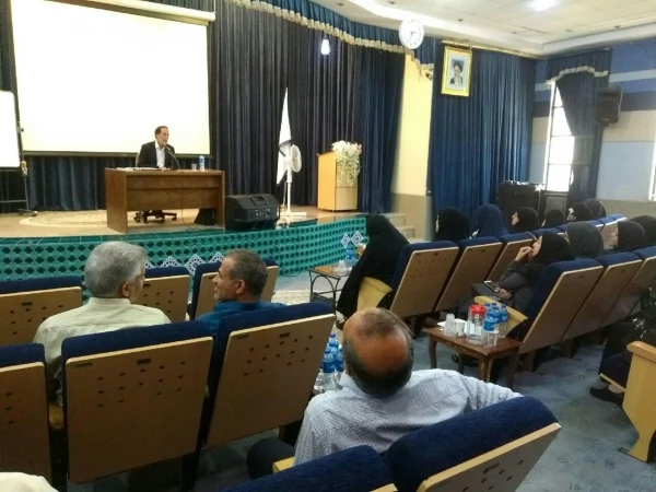 دوره ضیافت اندیشه اساتید دانشگاه فرهنگیا ن استان  اصفهان