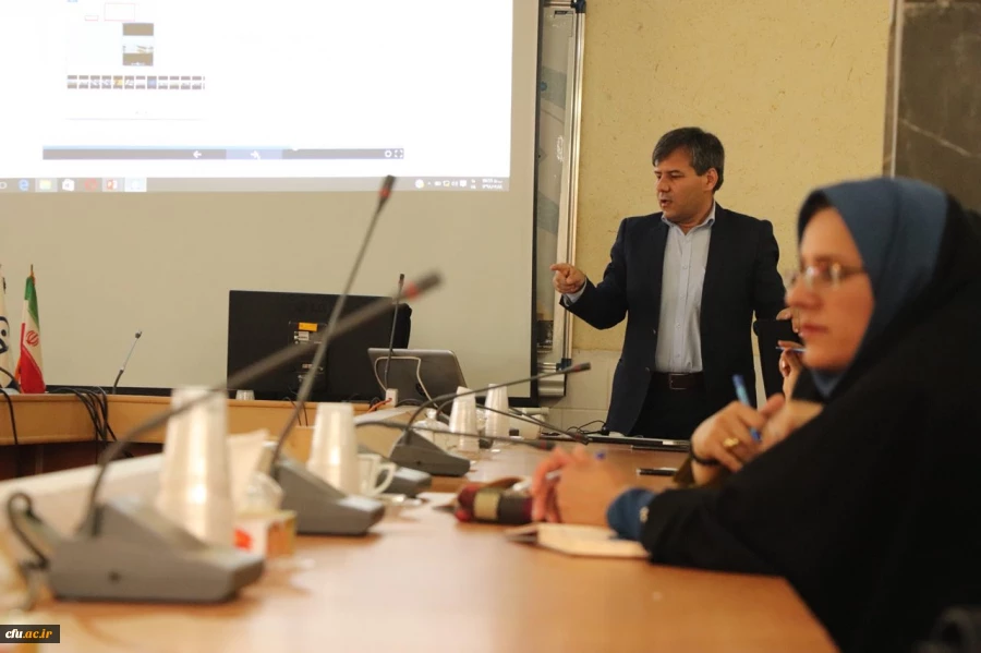 مؤسسه امتداد اندیشه با همکاری دانشگاه فرهنگیان یزد برگزار کرد:

کارگاه آموزشی تولید محتوای الکترونیکی با نرم افزار iSpring
 4