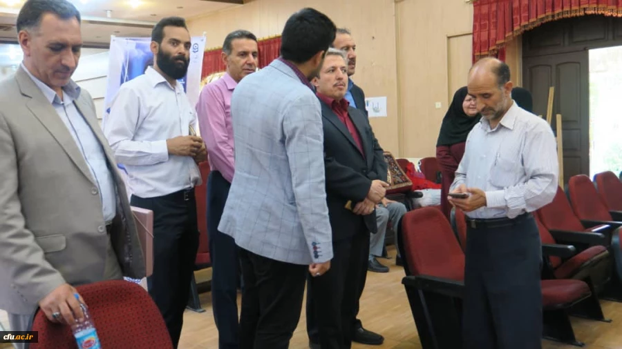 اولین روز برگزاری بیست و نهمین جشنواره فرهنگی (تئاتر و سرود ) دانشگاه فرهنگیان
حضور و پذیرش دانشجویان و جلسه توجیهی دکتر میرمعینی با مسئولین و سرپرستان اعزام شده 9