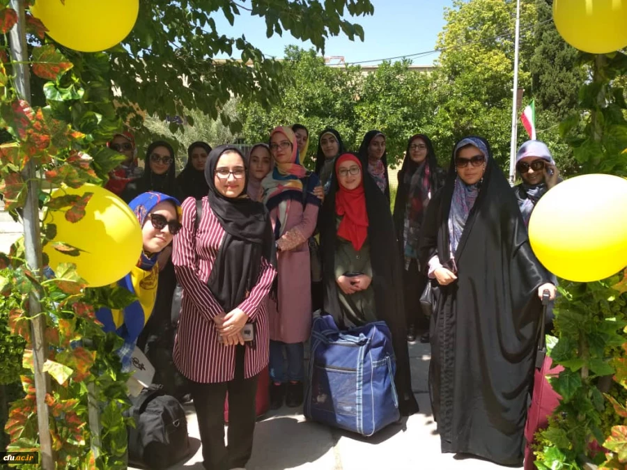 اولین روز برگزاری بیست و نهمین جشنواره فرهنگی (تئاتر و سرود ) دانشگاه فرهنگیان
حضور و پذیرش دانشجویان و جلسه توجیهی دکتر میرمعینی با مسئولین و سرپرستان اعزام شده 12