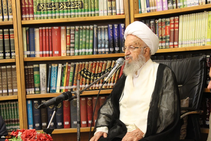 دیدار اعضای هیئت رئیسه و مدیران استانی دانشگاه فرهنگیان سراسر کشور با مرجع تقلید جهان تشییع حضرت آیت الله العظمی مکارم شیرازی