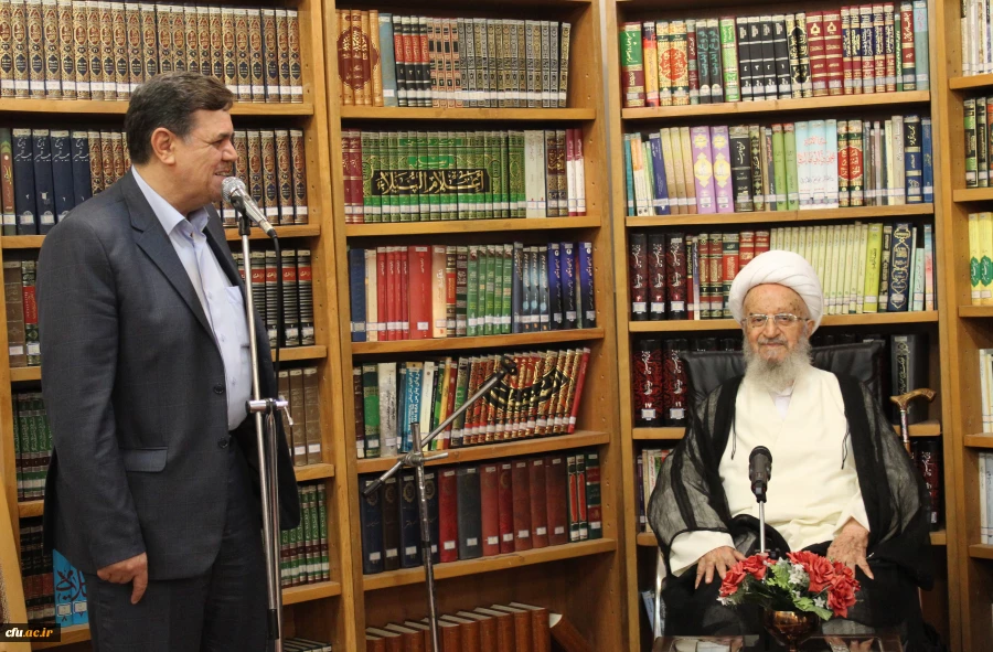 دیدار اعضای هیئت رئیسه و مدیران استانی دانشگاه فرهنگیان سراسر کشور با مرجع تقلید جهان تشییع حضرت آیت الله العظمی مکارم شیرازی