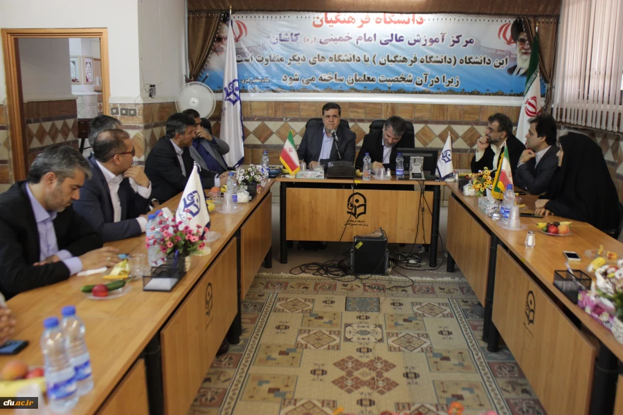 بازدید دکتر خنیفر از مرکز آموزش عالی کاشان و زمین جهت احداث دانشگاه فرهنگیان