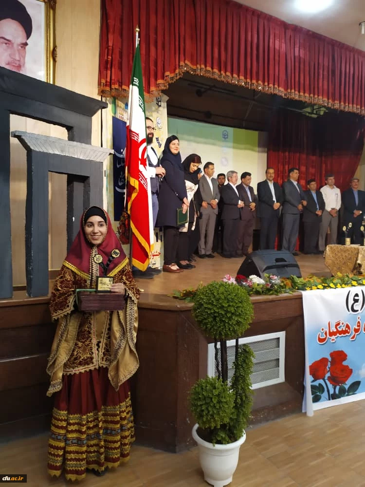 مراسم اختتامیه بیست و نهمین دوره مسابقات فرهنگی دانشجومعلمان دانشگاه فرهنگیان سراسر کشور در بخش هنرهای نمایشی خواهران با معرفی گروه های برتردر شیراز پایان یافت. 8