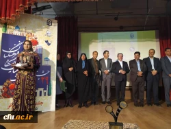 مراسم اختتامیه بیست و نهمین دوره مسابقات فرهنگی دانشجومعلمان دانشگاه فرهنگیان سراسر کشور در بخش هنرهای نمایشی خواهران با معرفی گروه های برتردر شیراز پایان یافت. 10