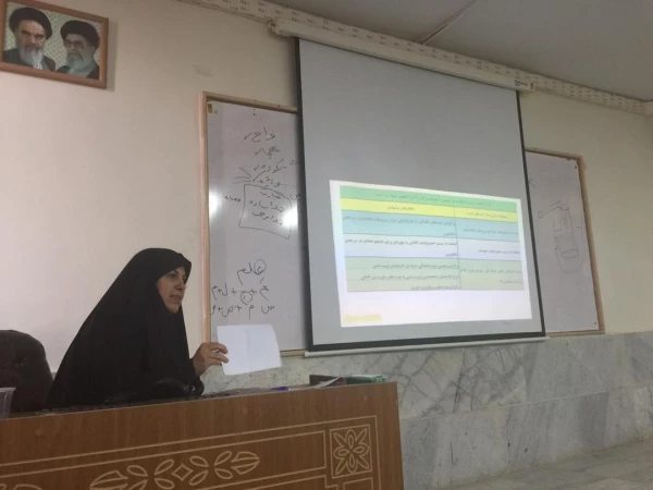 معاون دانشجویی دانشگاه فرهنگیان در کارگروه بیانیه گام دوم انقلاب در  بیست و یکمین اجلاس مدیران سراسر کشور: 

عملی کردن بیانیه گام دوم انقلاب وظیفه اصلی ماست.           2