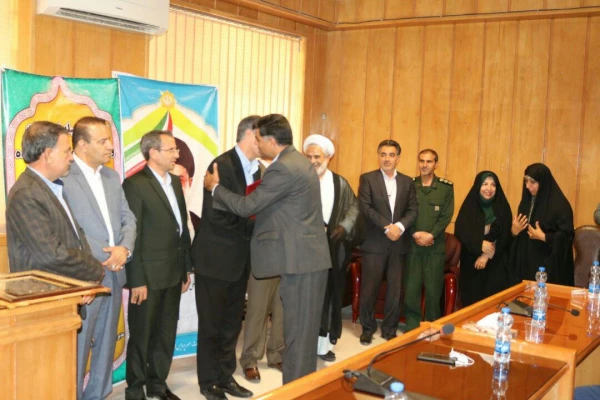 آیین تکریم و معارفه مدیریت امور پردیس های دانشگاه فرهنگیان فارس برگزار گردید  10