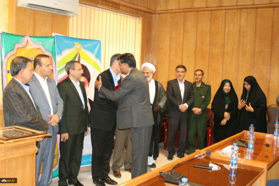 آیین تکریم و معارفه مدیریت امور پردیس های دانشگاه فرهنگیان فارس برگزار گردید  10