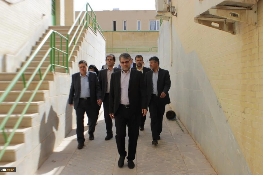 مجموعه نوساز و شیک واگذار شده به دانشگاه فرهنگیان در کاشان وبازدید میدانی به همراه نماینده مجلس دکتر ساداتی نژاد تیرماه ۱۳۹۸ 2