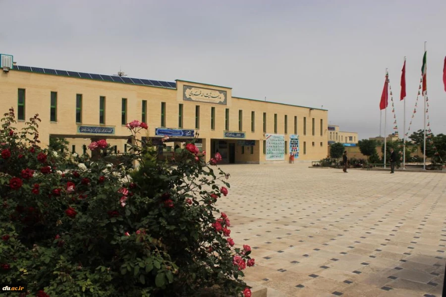 مجموعه نوساز و شیک واگذار شده به دانشگاه فرهنگیان در کاشان وبازدید میدانی به همراه نماینده مجلس دکتر ساداتی نژاد تیرماه ۱۳۹۸ 5