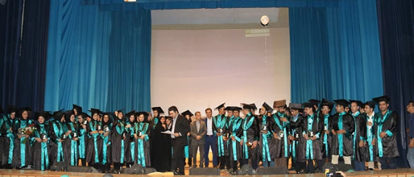 برگزاری مراسم دانش آموختگی دانشجومعلمان ورودی 94 پردیس های استانی دانشگاه فرهنگیان یزد
 2