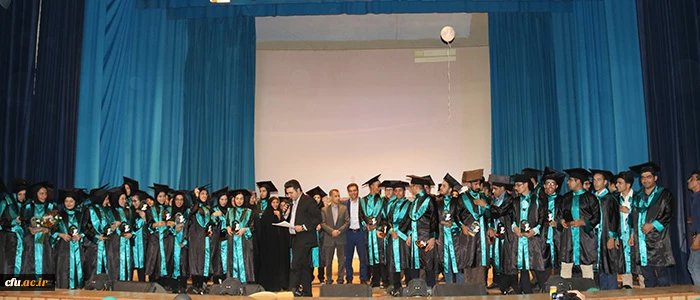 برگزاری مراسم دانش آموختگی دانشجومعلمان ورودی 94 پردیس های استانی دانشگاه فرهنگیان یزد
 2