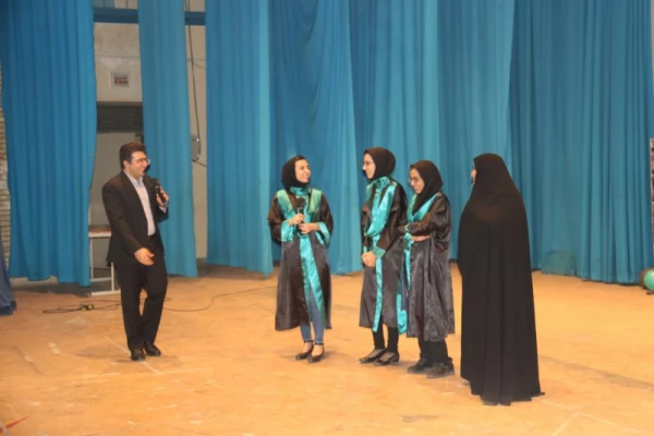 برگزاری مراسم دانش آموختگی دانشجومعلمان ورودی 94 پردیس های استانی دانشگاه فرهنگیان یزد
 7