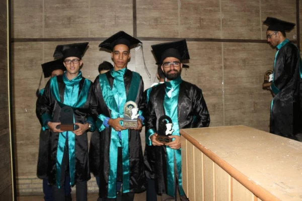 برگزاری مراسم دانش آموختگی دانشجومعلمان ورودی 94 پردیس های استانی دانشگاه فرهنگیان یزد
 17