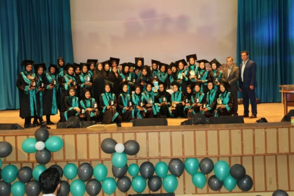 برگزاری مراسم دانش آموختگی دانشجومعلمان ورودی 94 پردیس های استانی دانشگاه فرهنگیان یزد
 19