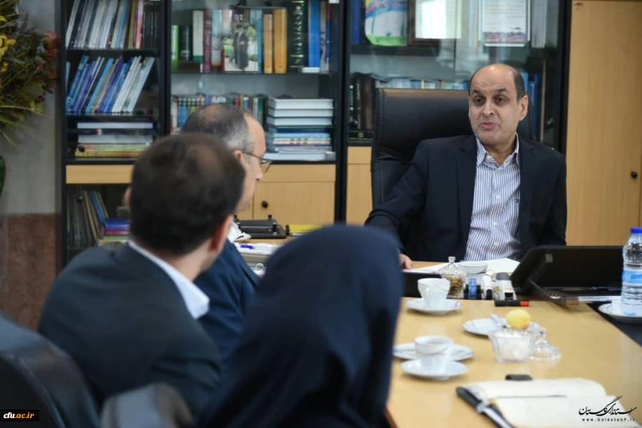 استاندار گلستان در دیدار با روسای دانشگاه های استان؛ دانشگاه ها باید در توسعه استان نقش اساسی ایفا کنند 3