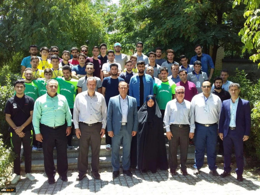 بازدید خانم دکترعلی نژاد معاون دانشجویی دانشگاه فرهنگیان از پردیس های استان همدان

 3