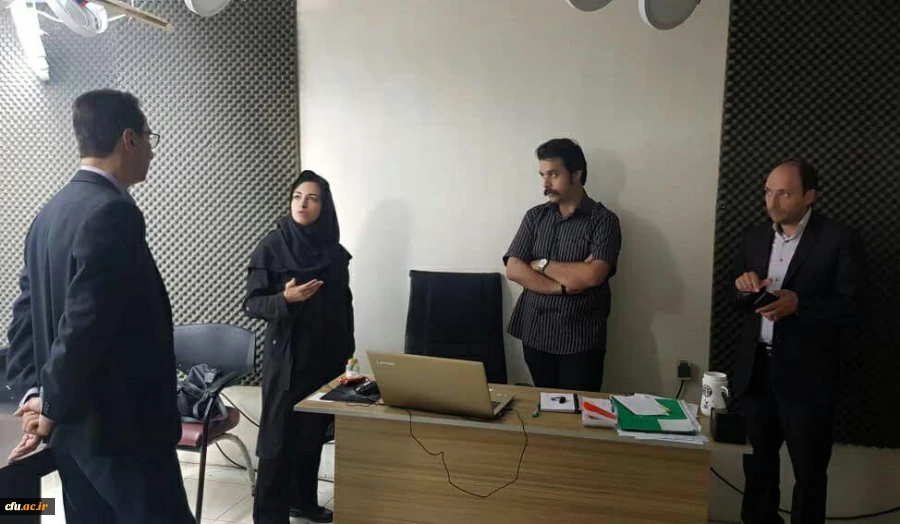 بازدید مسئولین مرکز هوشمندسازی از مؤسسه آموزش عالی آزاد نگاره و روند تولید محتوای الکترونیکی دانشگاه
 2