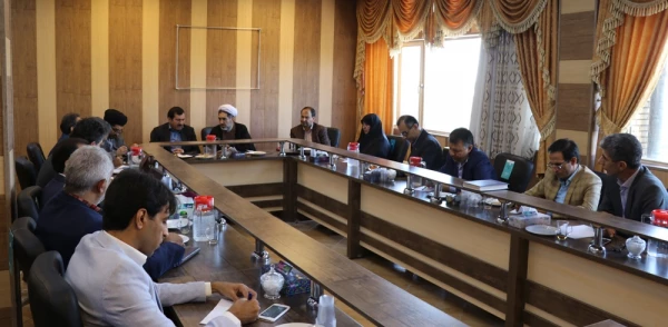 شورای اداری دانشگاه فرهنگیان کرمان با حضور دکتر خاکی