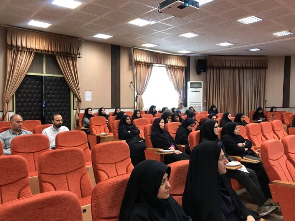 دوره آموزشی خودآگاهی در دانشگاه فرهنگیان برگزار شد 2