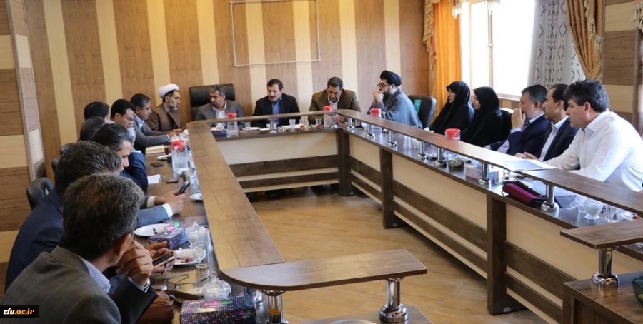 با حضور دکتر خاکی معاون طرح و برنامه و توسعه منابع دانشگاه برگزارشد:

ششمین جلسه هیأت امنای دانشگاه فرهنگیان استان کرمان با اولویت انتخاب زمین جهت احداث ساختمان جدید دانشگاه 4