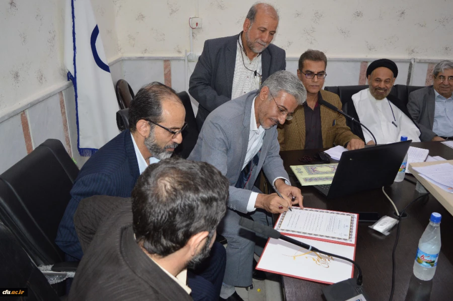 عزم جدی در راستای حمایت همه جانبه ی خیرین از دانشگاه فرهنگیان خوزستان با حضور استاندار محترم جناب دکتر شریعتی بعنوان ریاست بنیاد خیرین دانشگاه فرهنگیان استان خوزستان