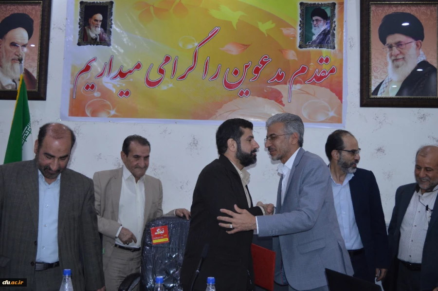 عزم جدی در راستای حمایت همه جانبه ی خیرین از دانشگاه فرهنگیان خوزستان با حضور استاندار محترم جناب دکتر شریعتی بعنوان ریاست بنیاد خیرین دانشگاه فرهنگیان استان خوزستان