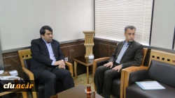 دیدار سرپرست دانشگاه فرهنگیان یزد با استاندار استان
 4