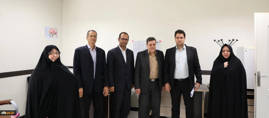 بازدید سرزده دکتر خنیفر و معاون آموزشی از همکاران سازمان مرکزی به روایت تصویر 2