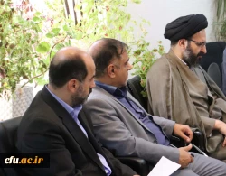 دکتر محمدی تاکید کرد:

ضرورت بهره برداری حداکثری از دستاوردهای فرهنگی حرکت عظیم اربعین حسینی(ع) 5