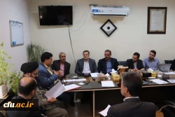 دکتر محمدی تاکید کرد:

ضرورت بهره برداری حداکثری از دستاوردهای فرهنگی حرکت عظیم اربعین حسینی(ع) 3