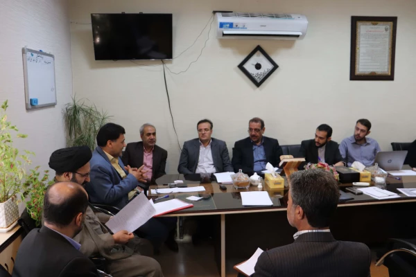 دکتر محمدی تاکید کرد:

ضرورت بهره برداری حداکثری از دستاوردهای فرهنگی حرکت عظیم اربعین حسینی(ع) 3