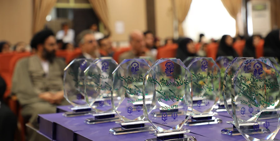 دکتر علی نژاد در اولین جشنواره دانشجوی نمونه در دانشگاه فرهنگیان:

دانشجومعلم دانشگاه فرهنگیان نماد اقتدار ملی در بخش دانشجویی و سطح علمی است 2