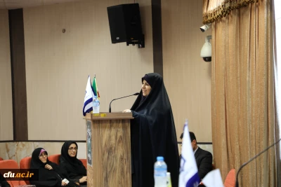 دکتر علی نژاد در اولین جشنواره دانشجوی نمونه در دانشگاه فرهنگیان:

دانشجومعلم دانشگاه فرهنگیان نماد اقتدار ملی در بخش دانشجویی و سطح علمی است