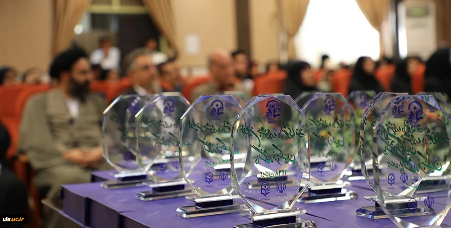 دکتر علی نژاد در اولین جشنواره دانشجوی نمونه در دانشگاه فرهنگیان:

دانشجومعلم دانشگاه فرهنگیان نماد اقتدار ملی در بخش دانشجویی و سطح علمی است 4