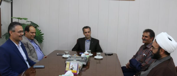 دیدار فرماندار شهرستان ابرکوه با مدیر پردیس های استان یزد
 2