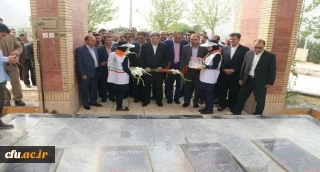 ادای احترام سرپرست وزارت آموزش و پرورش به مقام شامخ شهدای گمنام لرستان