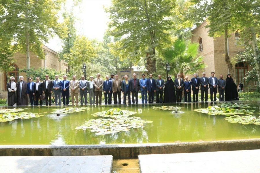 دکتر محمدی درگردهمایی معاونین فرهنگی و اجتماعی سراسر کشور :

رشد قابل توجه شاخص های فرهنگی و اجتماعی  دانشگاه فرهنگیان دریک سال گذشته   2