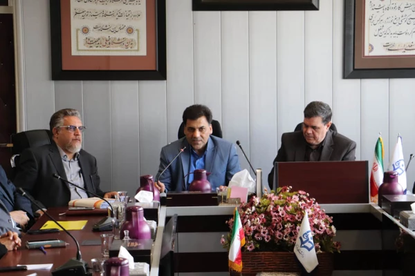 دکتر خنیفر در مراسم تجلیل از میزبانان جشنوارهای فرهنگی واجتماعی دانشگاه :

استعدادهای معلمی وشخصیتی در جشنواره های فرهنگی واجتماعی کشف می شود  2