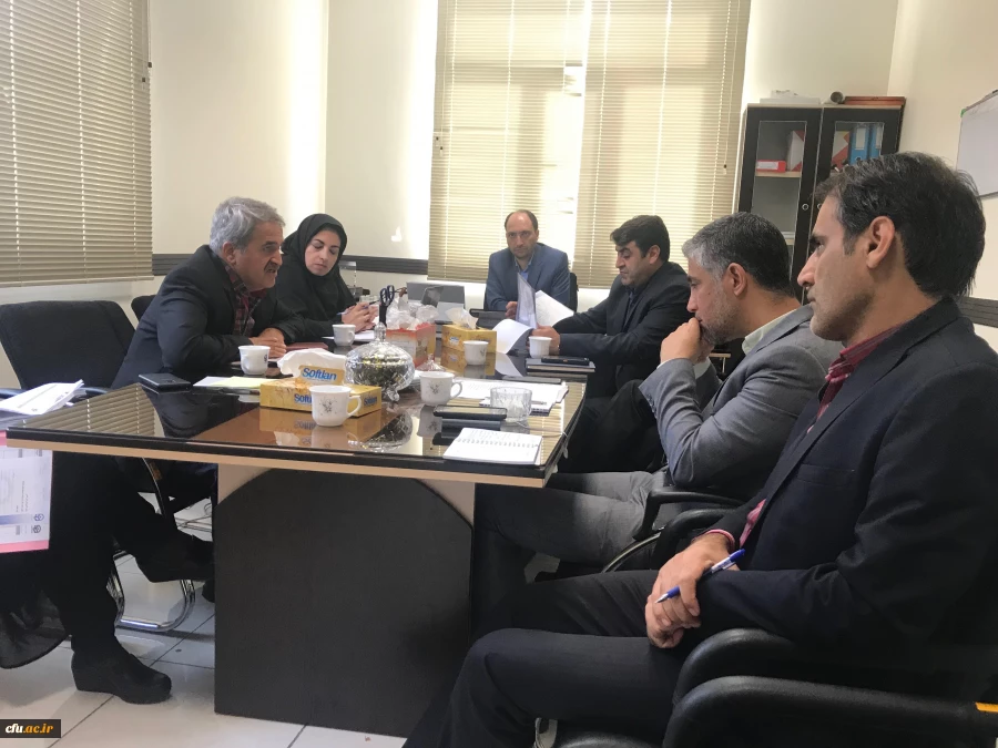 ارائه  گزارش کمیته نظارت و ارزیابی فنی محتوای الکترونیکی 3