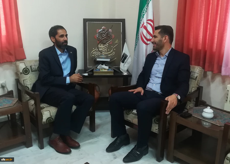 بازدید دکتر مازندرانی سرپرست امور پردیس های استان گلستان به مناسبت روز خبرنگار از خبرگزاری جمهوری اسلامی 3