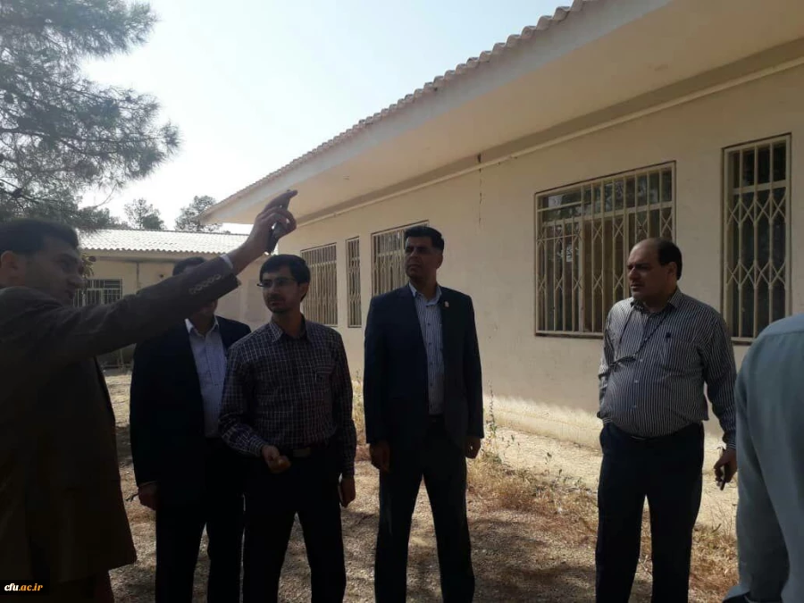 بازدید جناب آقای دکتر افلاکی فرد از واحد آموزش عالی شهید مطهری فارس  و شروع عملیات نوسازی و بازسازی
 10