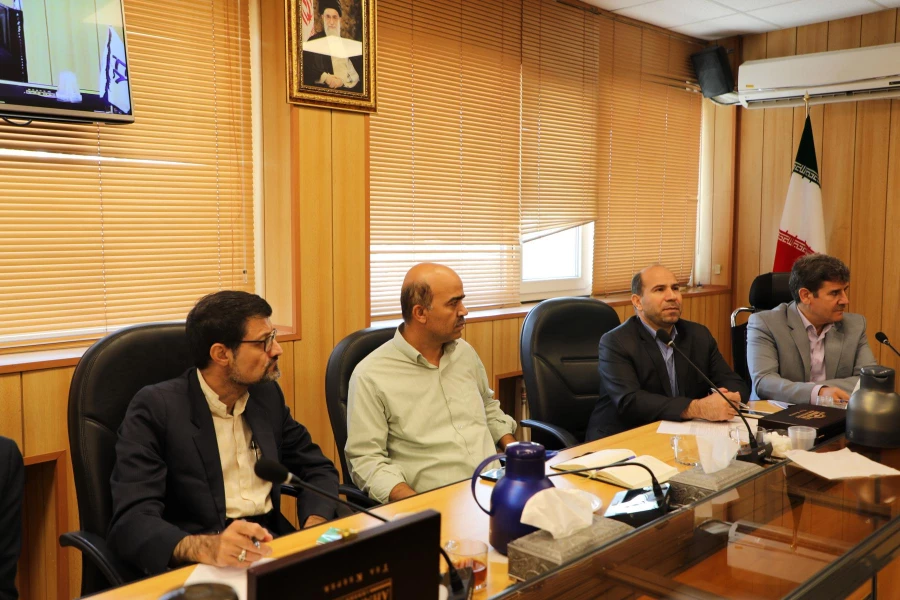 تشکیل کارگروه تخصصی هنر جهت تنظیم شیوه نامه ارزیابی فعالیت های پژوهشی اساتید هنر در سازمان مرکزی دانشگاه 4